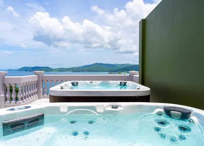 360 Splendor 205 Ocean View Condo- With Breakfast Playa Flamingo
